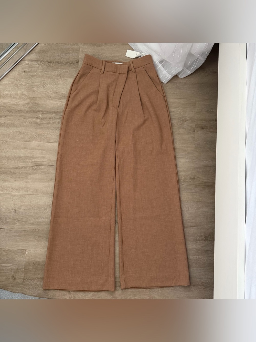 Abercrombie and Fitch Crossover Tailored Ultra Wide Leg Pants in the Brown - Picture 1 of 11